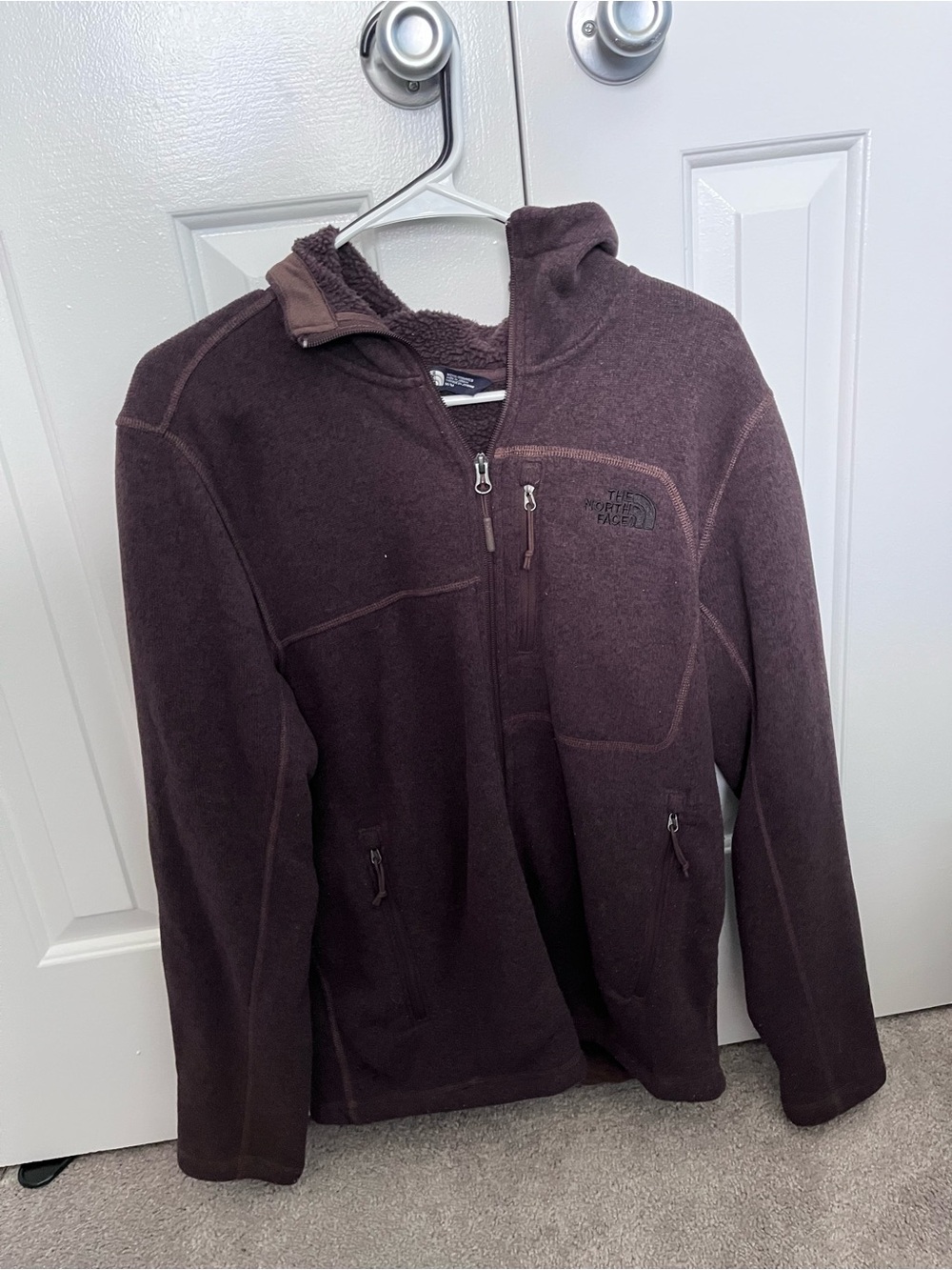Brown North Face men’s medium fleece full zip jacket with hood